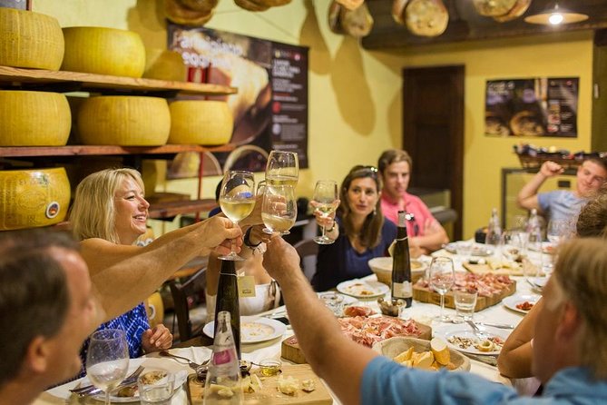 Evening Food Tasting Walking Tour in Trastevere - Rome (SHARED) - Jewish Ghetto