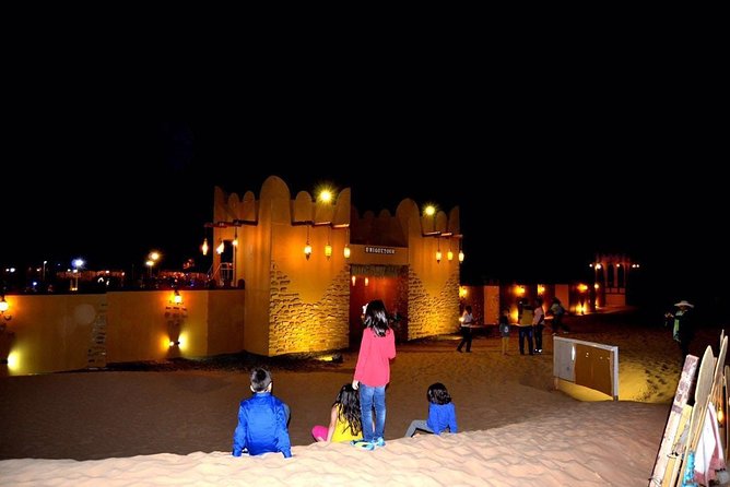 Evening Red Dunes Desert Safari With BBQ Dinner - Entertainment