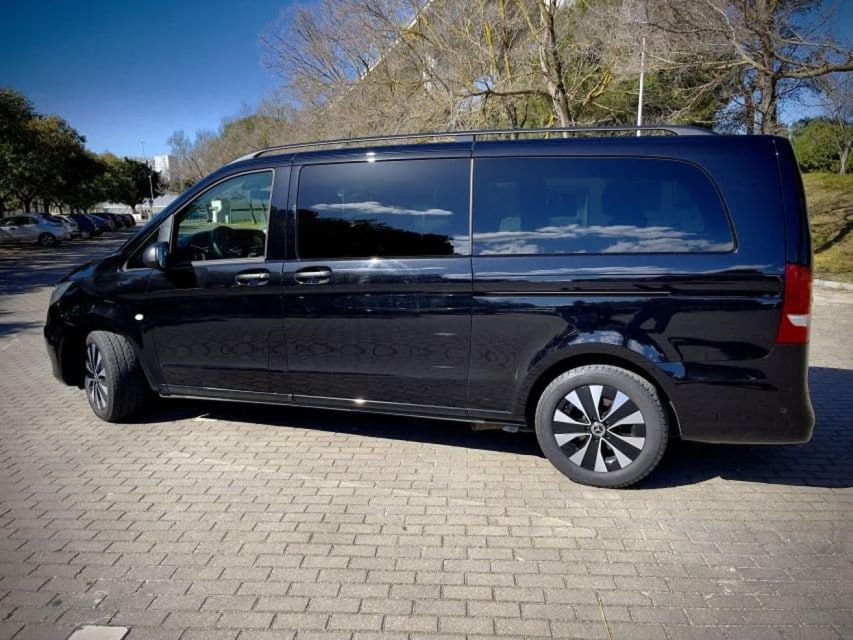 Faro: Transfer to Vilamoura - Comfort Amenities