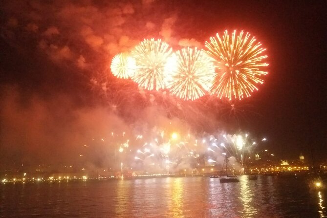 Fireworks and Open Bar in New Years Eve Cruise in Lisbon - Confirmation and Accessibility Information