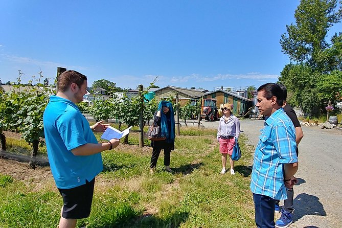 Fort Langley & Vineyard Explorer Private Tour - Fraser Valley Vineyards Tour