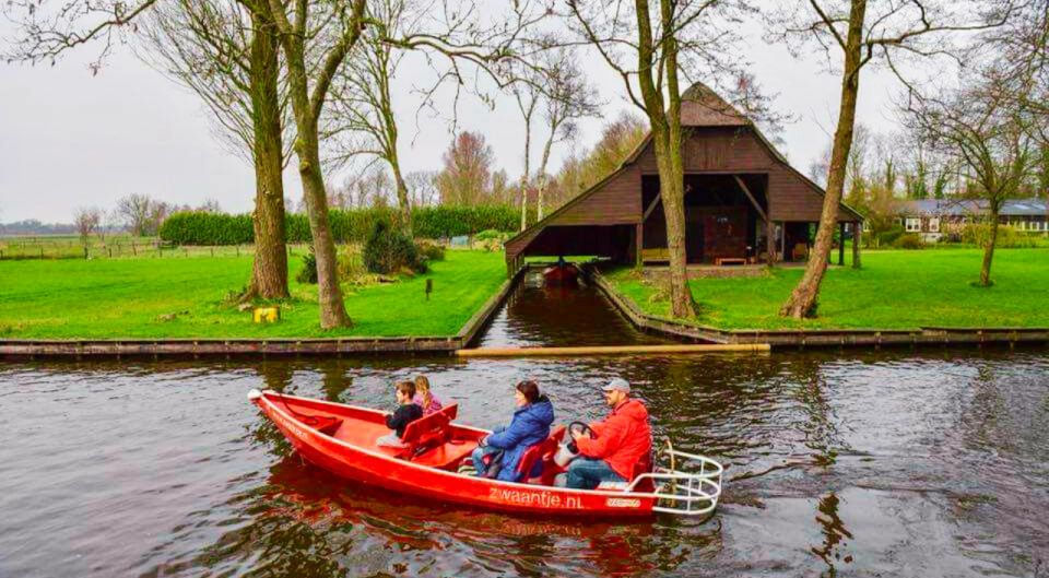 From Amsterdam: Giethoorn Guided Day Trip With Canal Cruise - Cancellation Policy