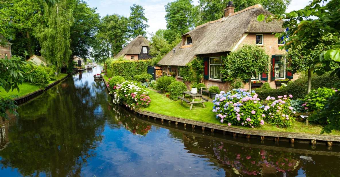 From Amsterdam: Giethoorn Guided Walking Tour and Boat Ride - Customer Reviews and Feedback