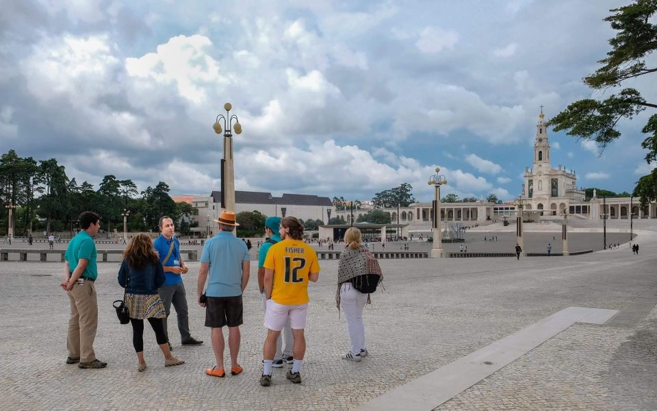 From Fatima: Private Fatima Tour With a Local Guide - Parish Church Treasures