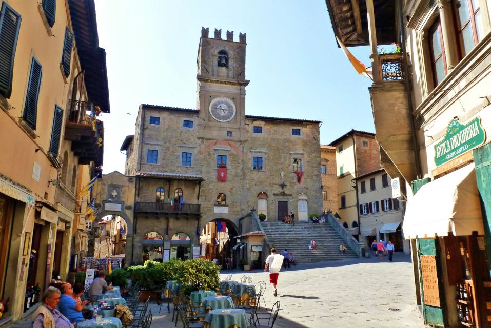 From Florence: Private Day Trip to Assisi and Cortona - Panoramic Views of Lake Trasimeno