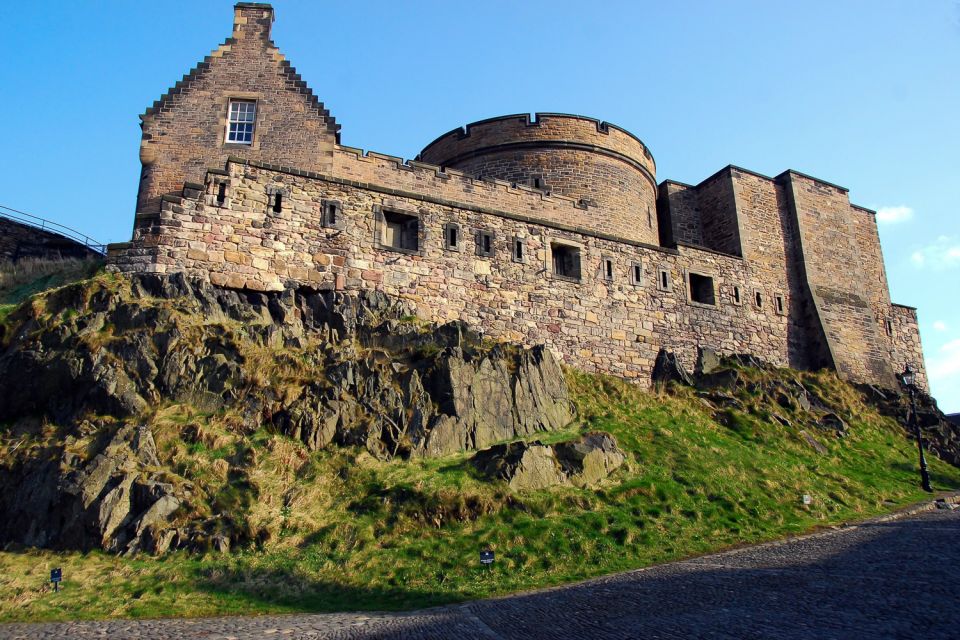 From London: Day Trip to Edinburgh by Rail With Castle Entry - Important Tour Considerations