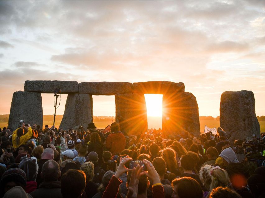 From London: Stonehenge Summer Solstice Sunset Tour (Jun 20) - Starting and Ending Location