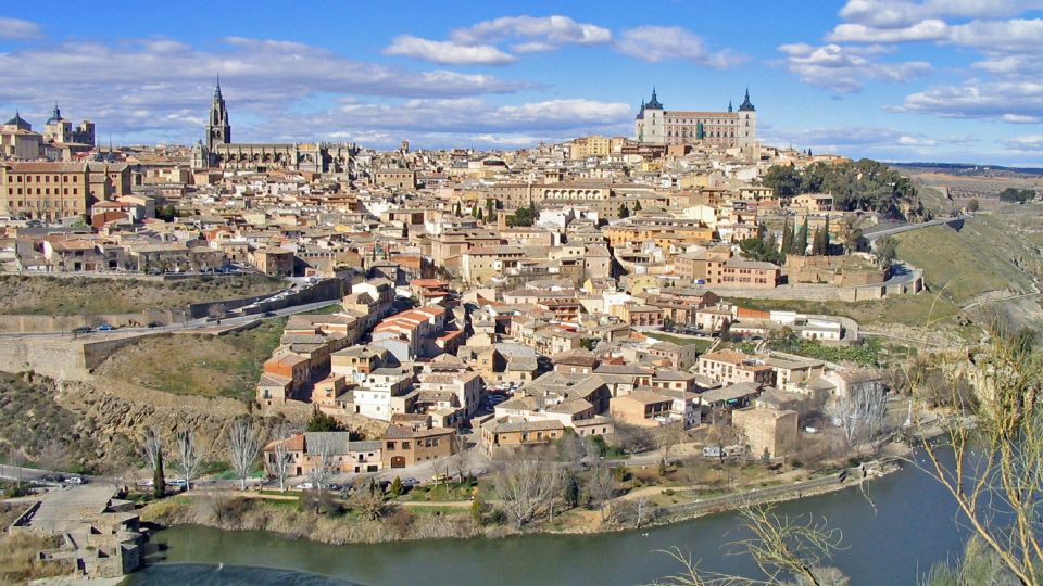 From Madrid: Private Day Trip to Toledo With Licensed Guide - Synagogue of El Tránsito: Sephardic Gem