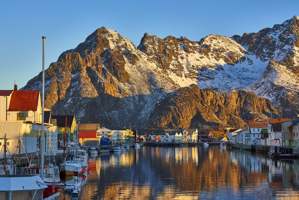 From Svolvaer: Lofoten Islands Tour With Photographer Guide - Hogs Granite Peaks