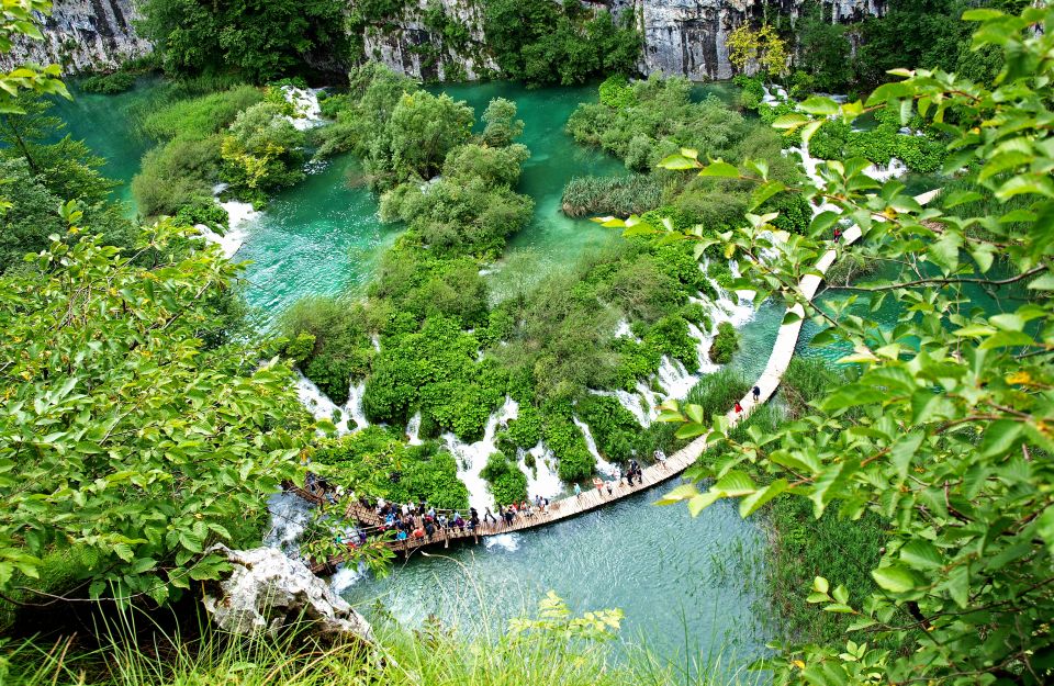 From Zagreb: Plitvice Lakes National Park Tour With Tickets - Visitor Experience