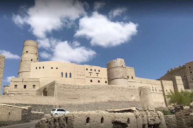 Full-Day Nizwa Fort, Bahla Fort and Jabreen Castle Private Tour - Reviews and Cancellation Policy