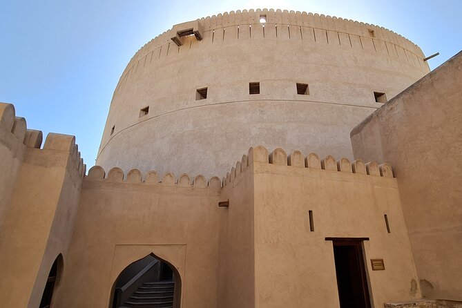 Full Day Private Tour to Nizwa and Jebel Shams From Muscat - Journey to Jebel Shams