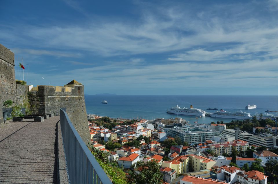 Funchal: City Tour in a Tukxi - Experience and Learning