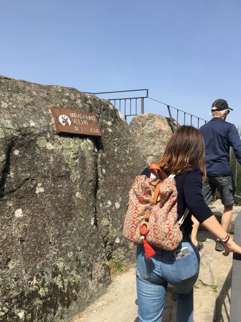 Gerard National Park Waterfalls and Wolf Village in 4x4 - Picnicking at Pedra Bela Viewpoint