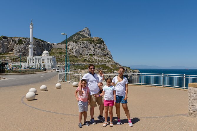 Gibraltar Inside Out Intermediate Tour 3.30hrs - Pickup and Meeting Point