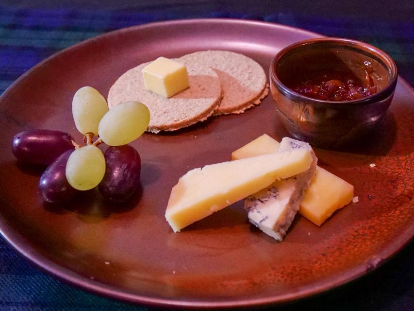 Glasgow: Whisky Flight and Scottish Cheeseboard - Pricing and Booking