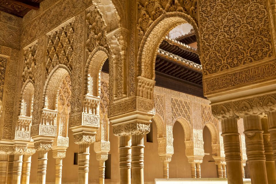 Granada: Alhambra, Nasrid Palaces, and Generalife Tour - Inclusions and Exclusions