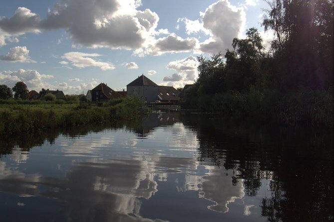 Guided Canoe Adventure With Picnic Lunch in Waterland From Amsterdam - Requirements for Participants