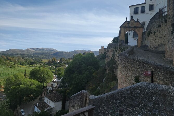 Guided Tour of Ronda With an Official Guide - Pricing