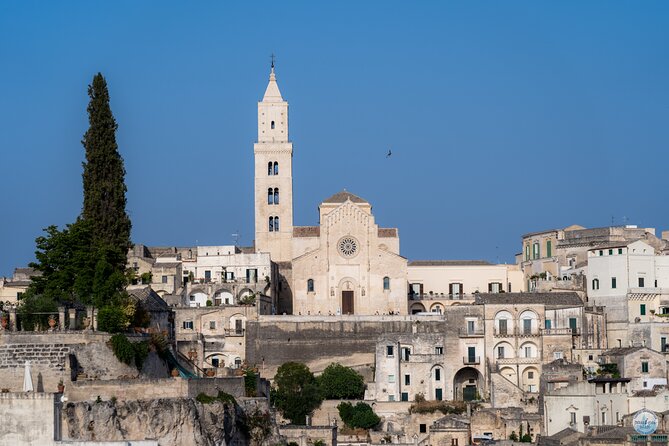 Guided Walking Tour of Sasso Barisano and Sasso Caveoso - Transportation and Proximity