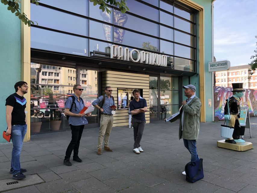 Hamburg: St. Pauli Historical Walking Tour With GEO Epoche - Included in Tour