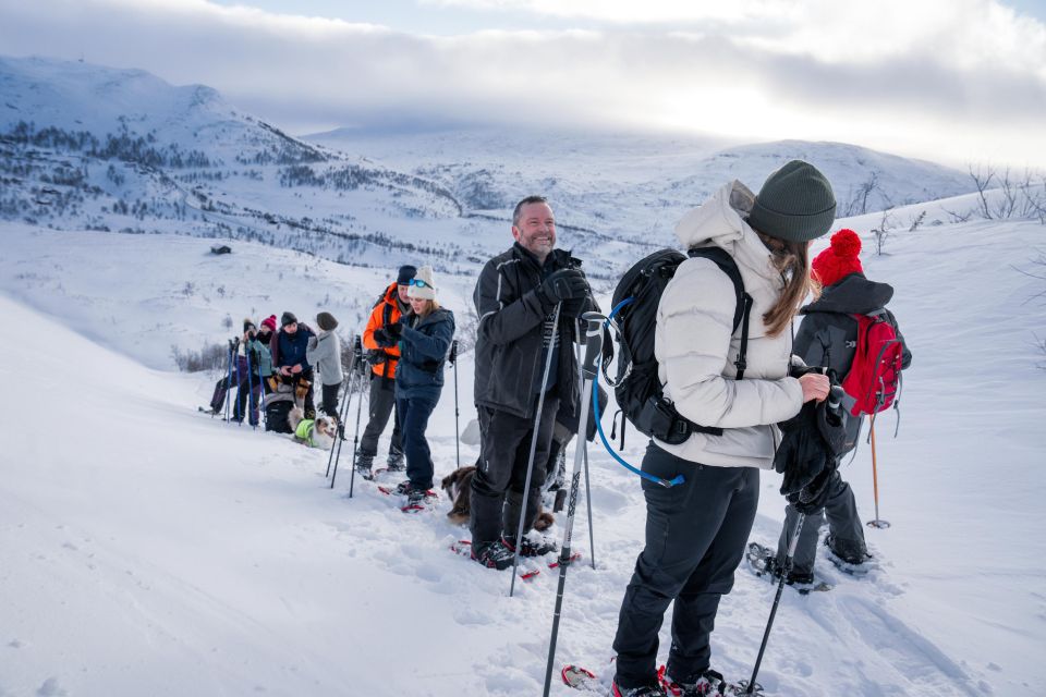 Hardangerfjord: Exclusive Snowshoe Hike With Majestic Views - Locally Sourced Refreshments