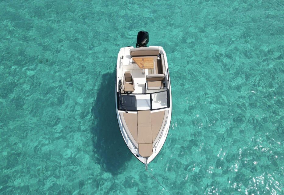 Ibiza: Rent a Boat, Along Bays or Formentera & Highlights - Dining and Water Sports Options