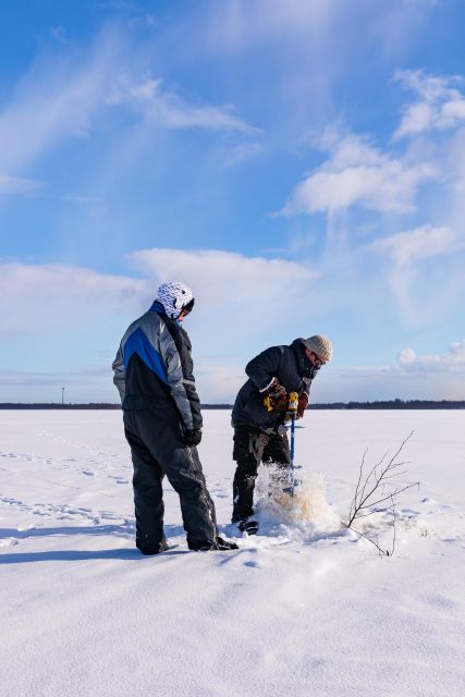 Ii: Easy Family-Friendly Ice Fishing Trip to the Sea - Warming Up and Cooking Options