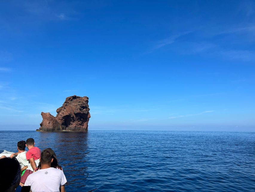 Ile Rousse: the Scandola Nature Reserve - Music and Ambiance on Board