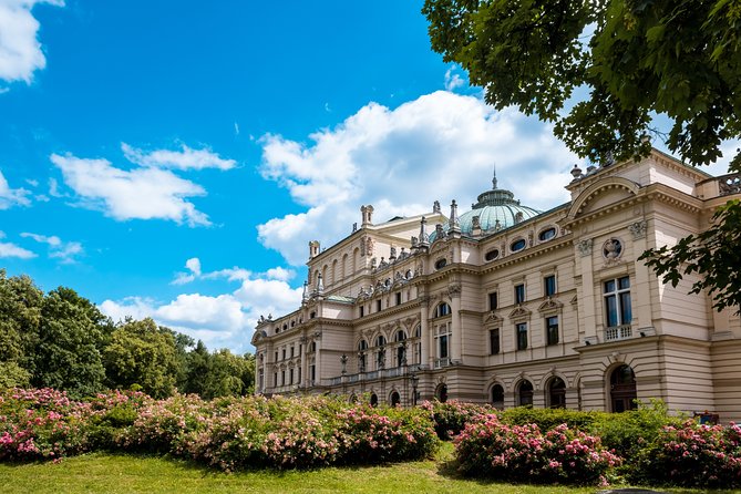 Krakow in a Day: City Tour by Electric Car - Meeting Point Details