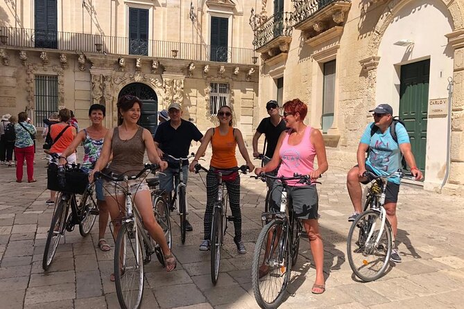 Lecce Historical Attractions Tour Group (2h) - Group Size Requirements