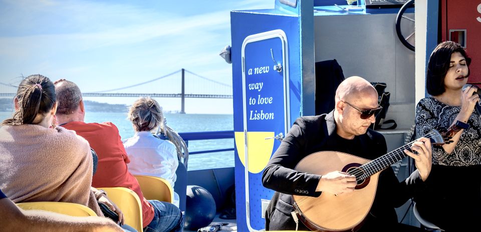 Lisbon: Boat Cruise With Live Fado Performance and a Drink - Accessibility and Languages