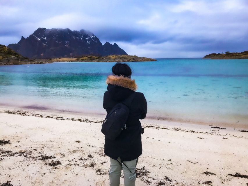 Lofoten Islands: Luxury Fishing, Hiking & Beach Tour - Lunch on Skrova