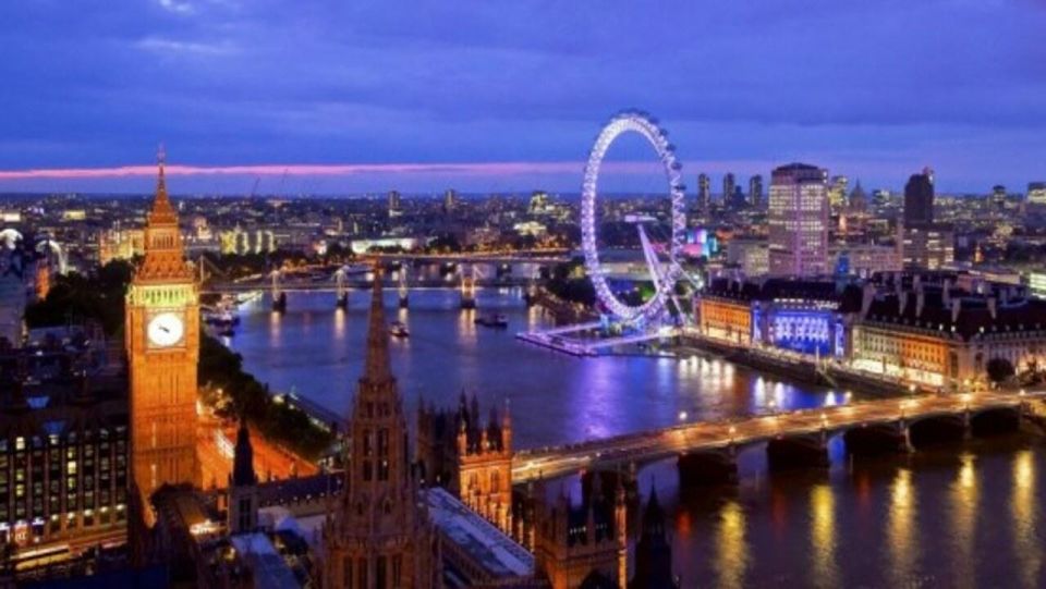 London: Westminster Private Walking Tour & London Eye - London Eye Experience