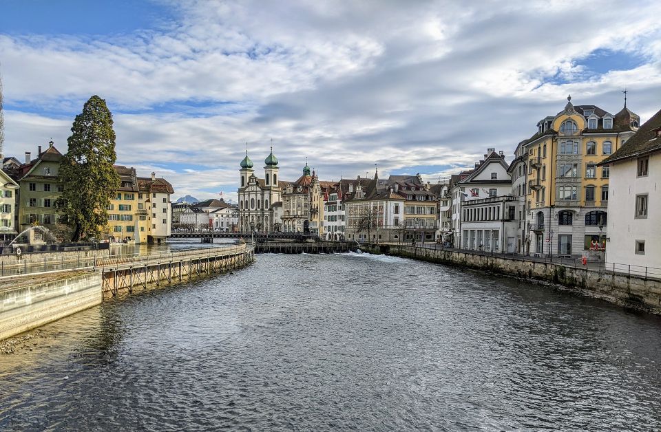 Lucerne - Old Town Private Walking Tour - Retreat of the French Army