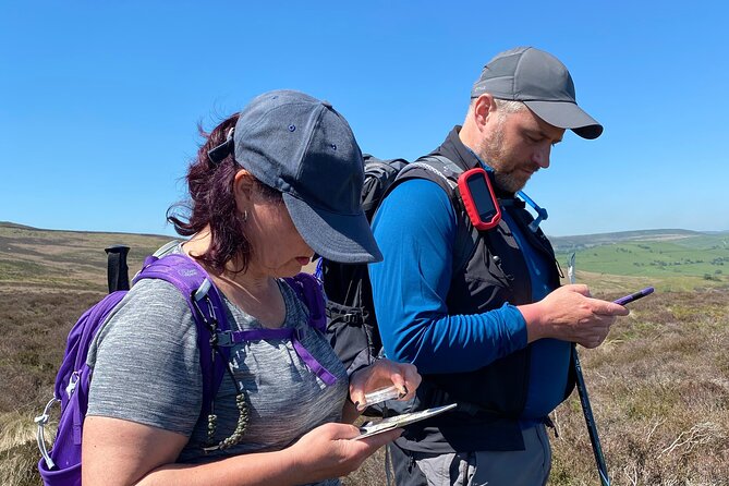 Map Reading and Navigation Course in Peak District - Map Reading Skills