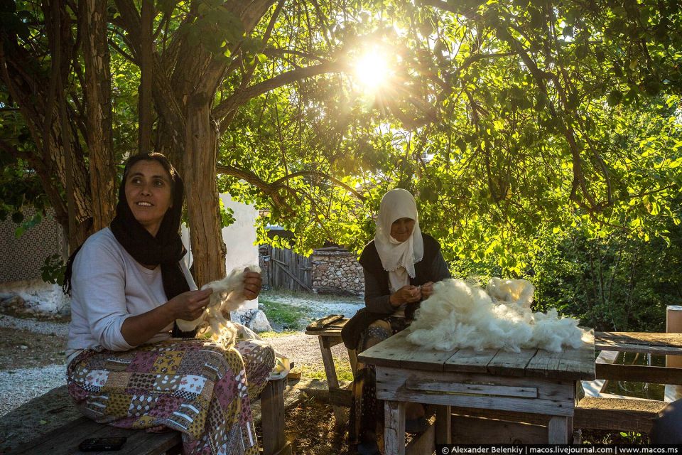 Marmaris: Local Village Tour With Lunch - Buffet Lunch