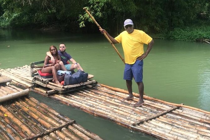 Martha Brae Rafting Ocho Rios, Runaway Bay, Falmouth&Montego Bay - Relaxing Bamboo Raft Ride