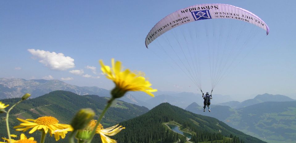 Mayrhofen: Paragliding Flight Experience Over Mountains - Booking Information