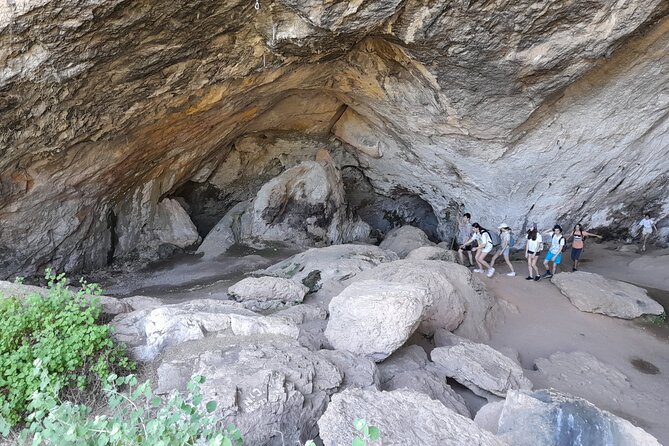 Montanejos: Do an Epic Hike and Swim in Thermal Waters - Booking Information