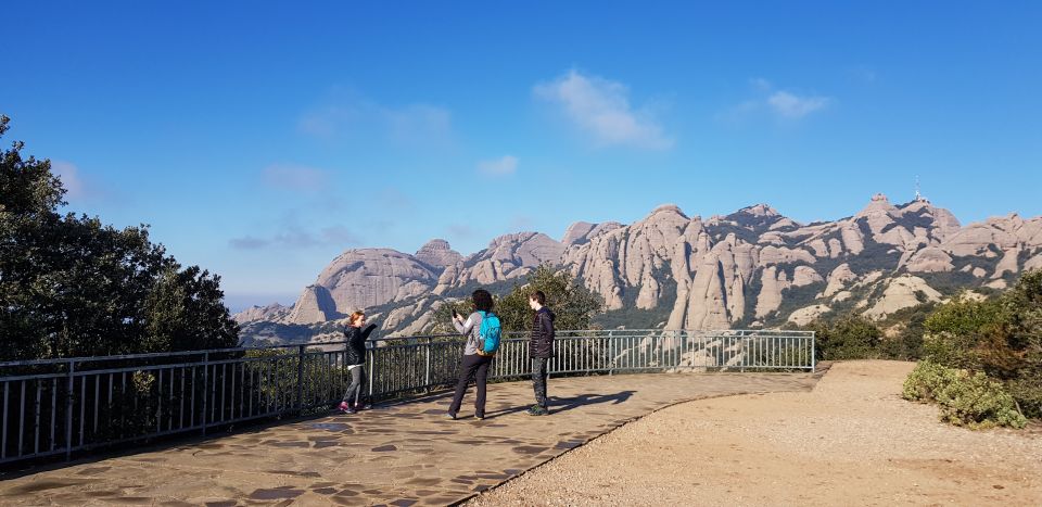 Montserrat: National Park Hiking Private Tour - Attendance of Choirs of LEscolania (Seasonal)