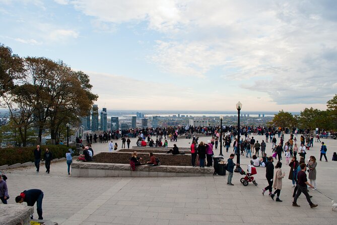 Must See Montreal Walking Tour With A Local Host - Accessibility Information