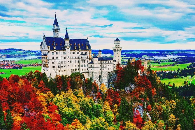 Neuschwanstein Castle Skip-the-Line Private Tour for Groups - Visit to Oberammergau