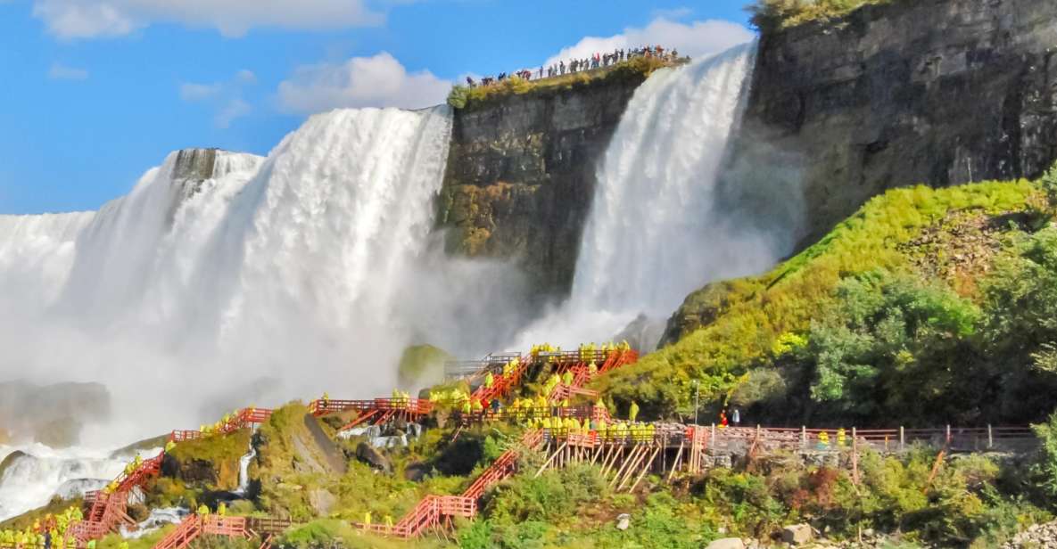 Niagara Falls: Canadian and American Deluxe Day Tour - Panoramic Views