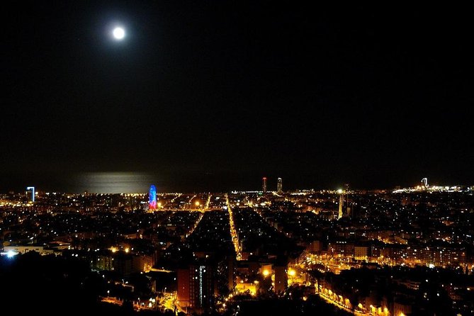 Night Tour of Barcelona by Sidecar Motorcycle - Historical Insights