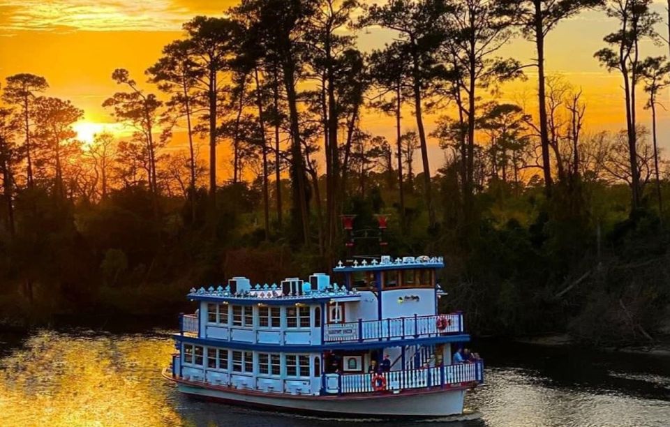 North Myrtle Beach: Dinner Cruise on a Paddle Wheel Boat - Entertainment and Onboard Experience