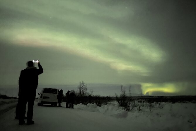 Northern Light Hunt With Minibus to Abisko 7:30 Pm - Complimentary Hot Drink