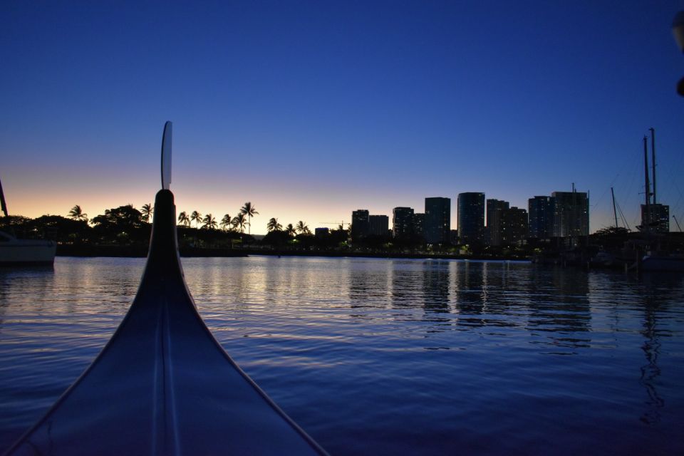 Oahu: Fireworks Cruise - Ultimate Luxury Gondola With Drinks - Exploring the Waikiki Grand Canal