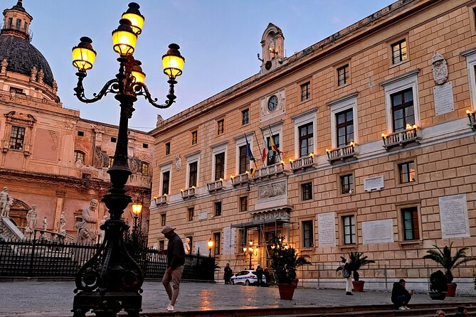 Palermo in 2 Hours: Main Monuments and Historic Markets - Street Food Tasting