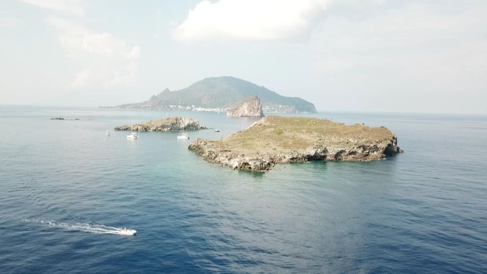 Panarea: Complete Tour of the Panarea Coast - Lunch Opportunities